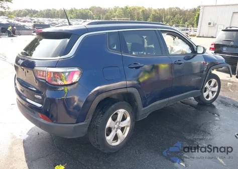 2018 Jeep Compass Latitude z USA, uszkodzony, nr VIN 3C4NJDBB6JT265938